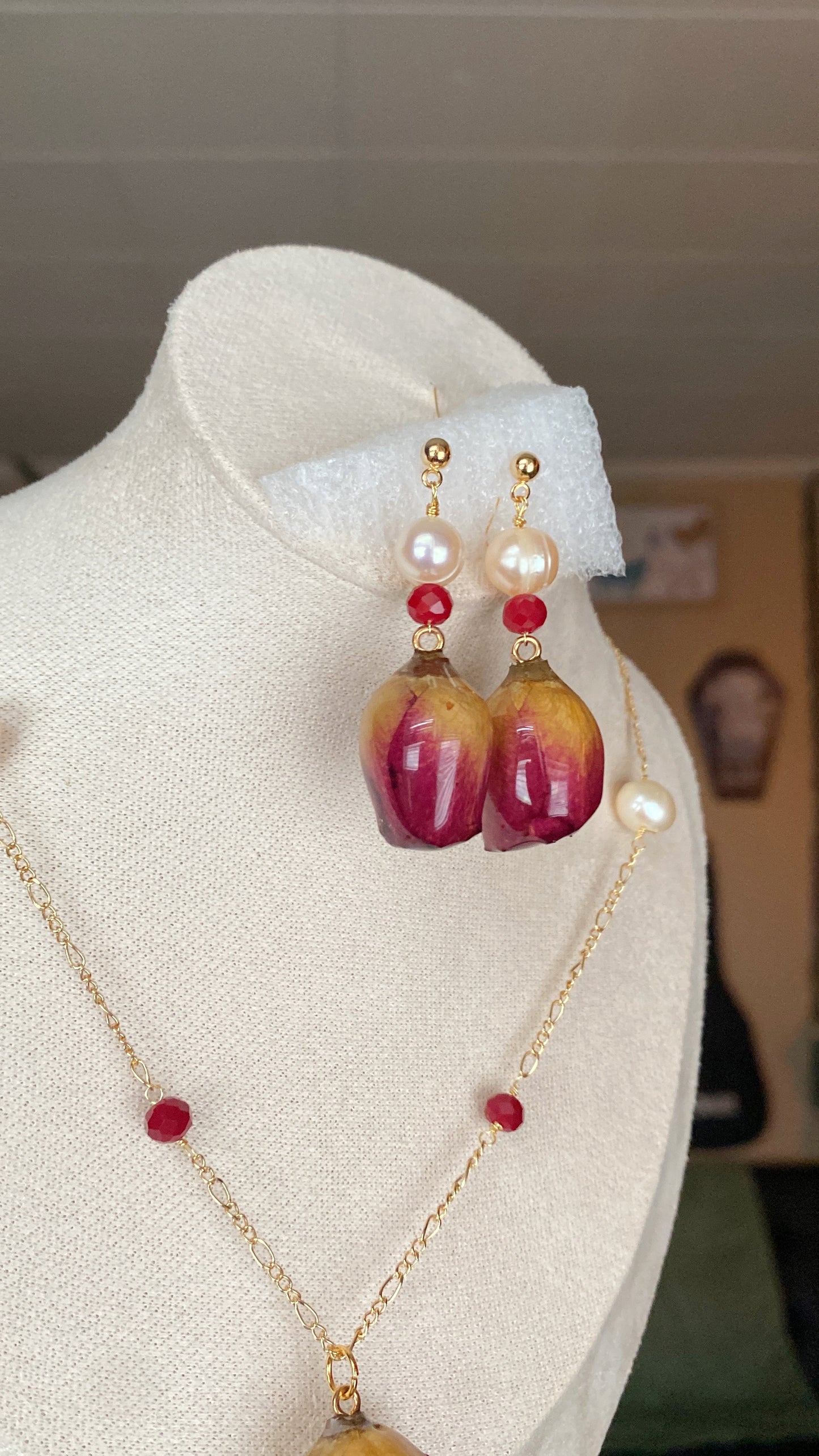 ✨Rose earrings 🌹