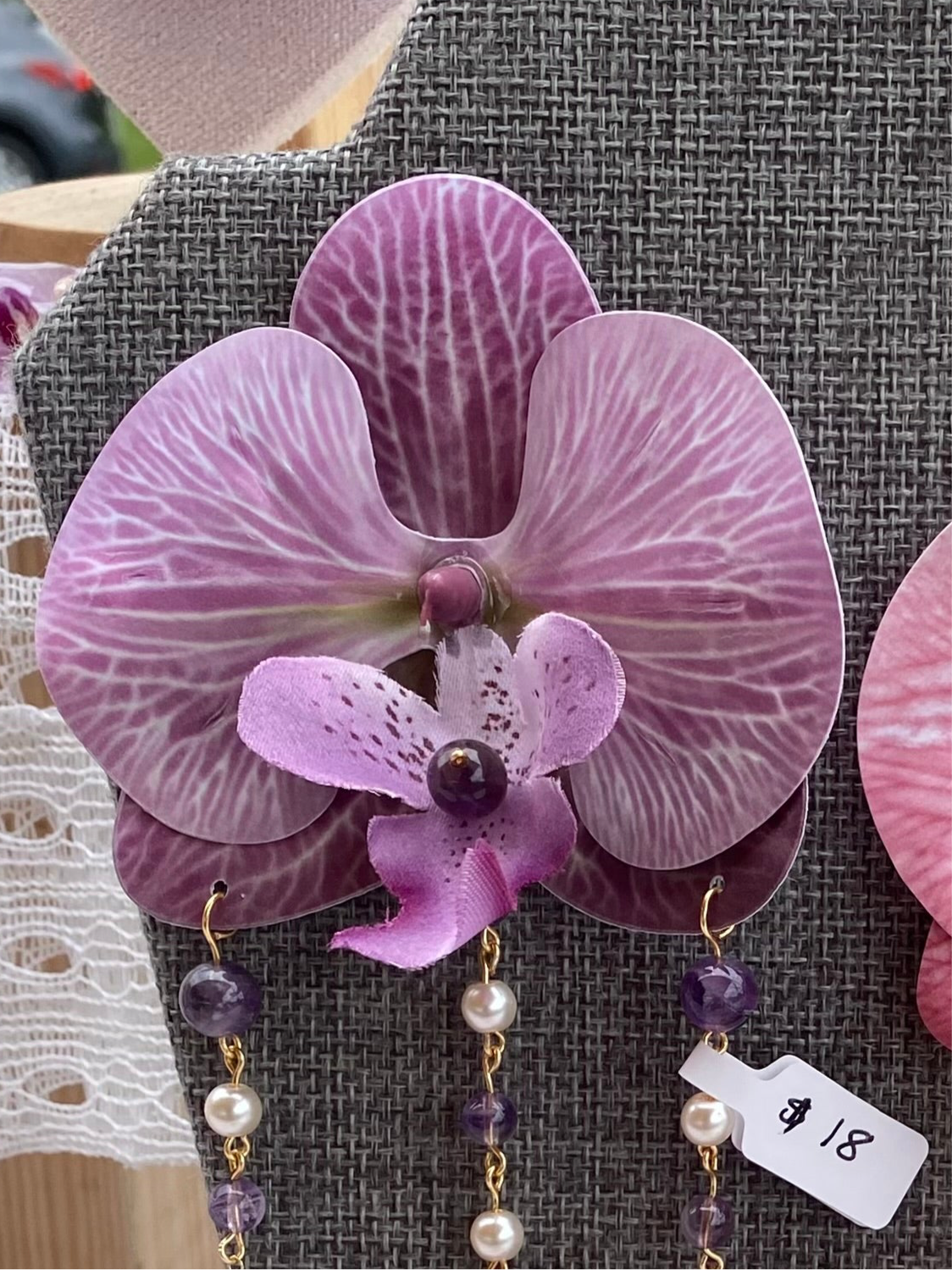 Broches 🌸💜