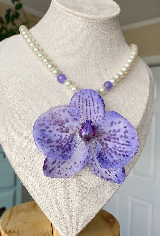 🤍 Perlas y orquídea💜